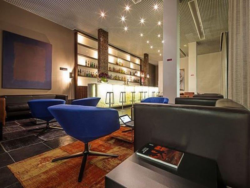 Executive Hotel Samba Luanda Esterno foto